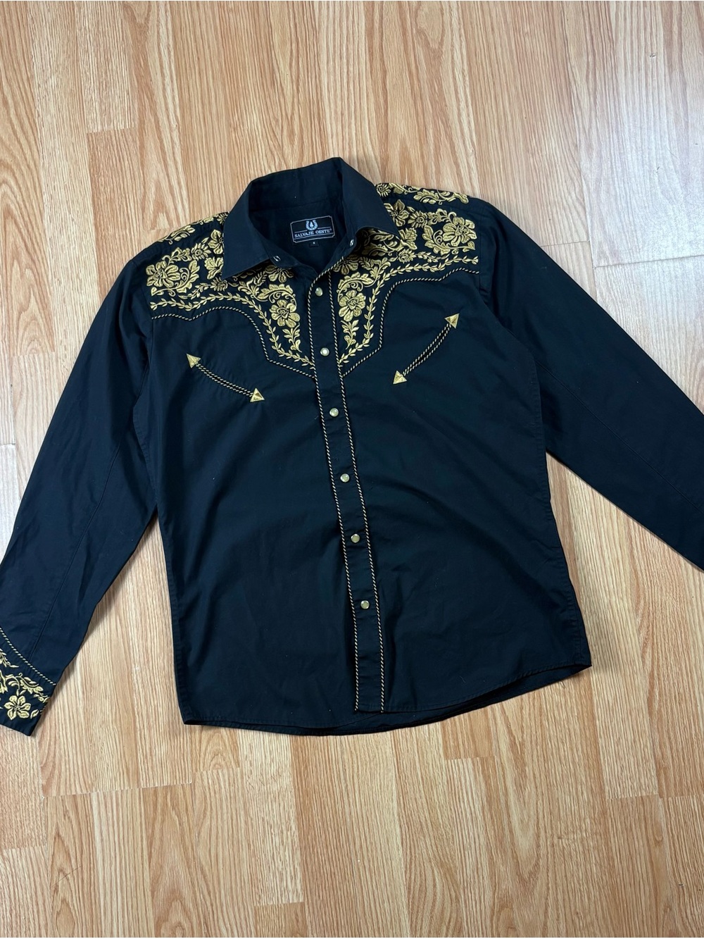 Savaje Oeste Black Western Shirt with Gold Floral Embroidery